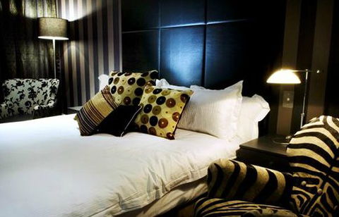Emporium Hotel - Tourism Cairns 3