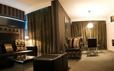 Emporium Hotel - Tourism Cairns 6