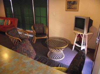 Eagles Rest - Holiday Home - Tourism Cairns 2