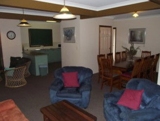 Eagles Rest - Holiday Home - Tourism Cairns 5
