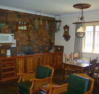 Colonial Cottage - Holiday Home - Tourism Cairns