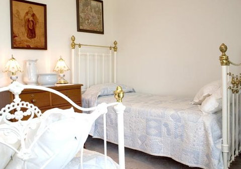 Rock-Al-Roy Bed And Breakfast - Tourism Cairns 2