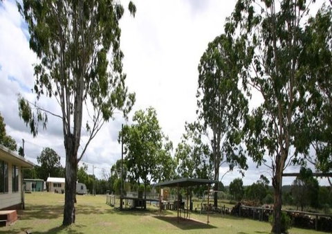 Nanango Caravan And Motorhome Park - Tourism Cairns 1