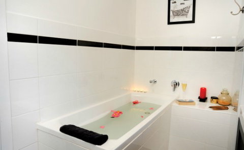 Clouds, Silver Lining And Old St Johns Church Beechmont - Tourism Cairns 2