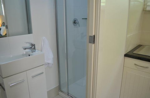 La Costa Motel - Tourism Cairns 4