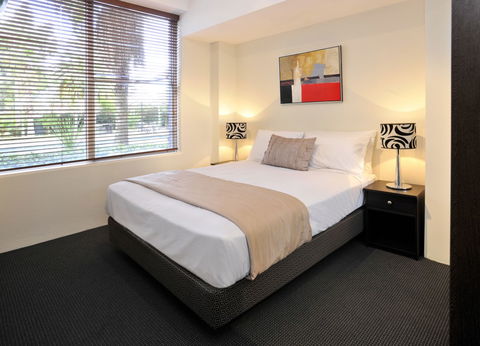 Sleep And Go Hotel, Preston - Tourism Cairns 2