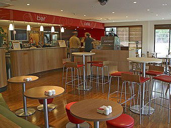 Ibis Sydney Thornleigh - Tourism Cairns 3