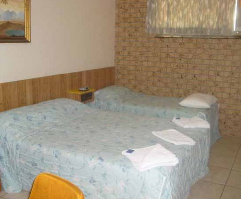 Palm Trees Motel - Tourism Cairns 2