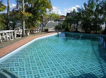 White Lanterns Motel - Tourism Cairns 3