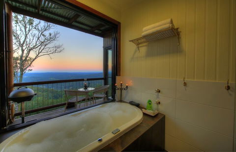 At Remingtons B & B - Tourism Cairns 5