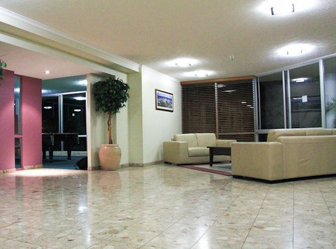Spring Hill Centrepoint - Tourism Cairns 3