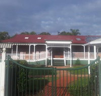 B  B On Sunrise - Tourism Cairns