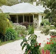 Locheilan Bed and Breakfast - Tourism Cairns