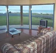 Horizons Beachfront Apartment - Tourism Cairns