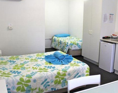 Ocean Park Motel And Holiday Apartments - Tourism Cairns 1