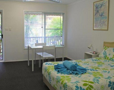 Ocean Park Motel And Holiday Apartments - Tourism Cairns 3