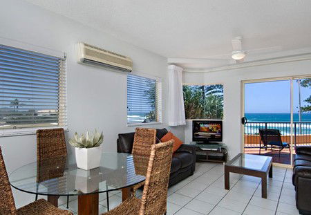 Coolum Baywatch Resort - Tourism Cairns 1
