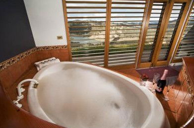 Eagle View Escape - Tourism Cairns 0