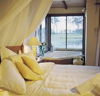 Lake Weyba Cottages - Tourism Cairns