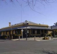 Woolshed Inn Hotel - Tourism Cairns