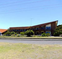 Comfort Inn Wisteria Lodge - Tourism Cairns