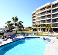 San Simeon Beachfront Apartments - Tourism Cairns