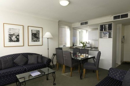 The Manor House - Tourism Cairns 2