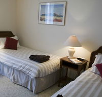 Hillsview Tourist Apartments - Tourism Cairns