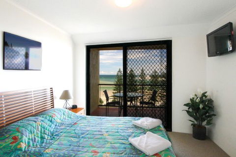 The Waterview Resort - Tourism Cairns 2