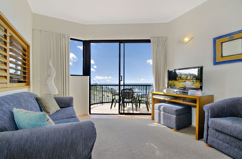 Ocean Boulevard - Tourism Cairns 6