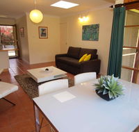 Bright Highland Valley Cottages - Tourism Cairns
