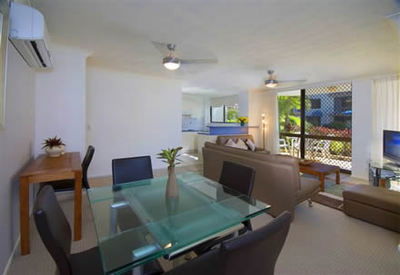 Headland Tropicana - Tourism Cairns 7