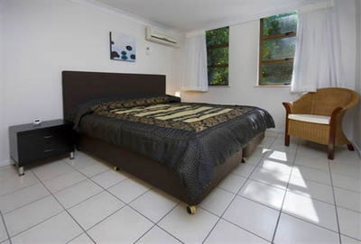 Headland Tropicana - Tourism Cairns 8