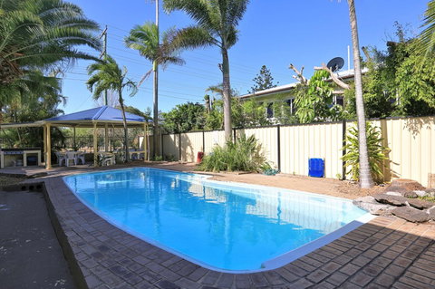 Alexandra Park Motor Inn - Tourism Cairns 2