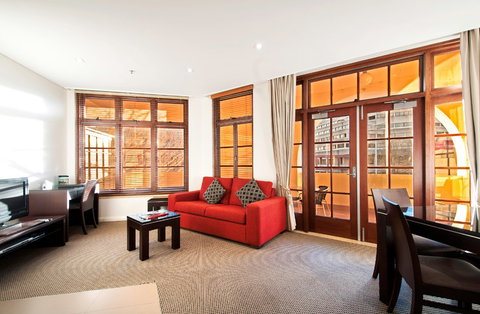 Quest Canberra - Tourism Cairns 5