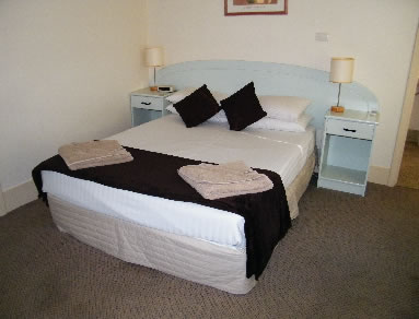 Grand Tasman Hotel - Tourism Cairns 3