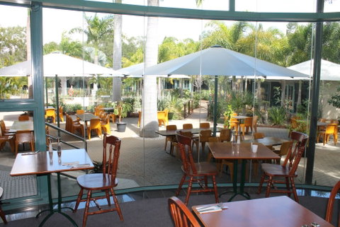 Capricorn Motel & Conference Centre - Tourism Cairns 4