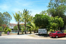 Mareeba Country Caravan Park - Tourism Cairns 0