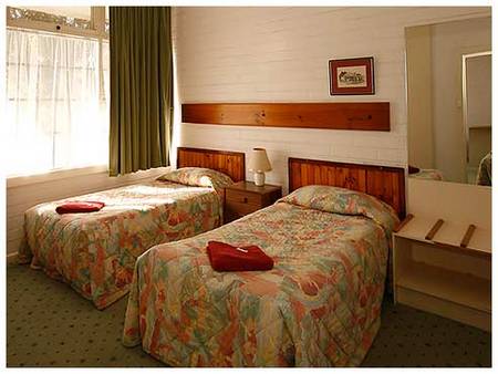 Guichen Bay Motel - Tourism Cairns 3
