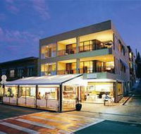 Marine Boutique Beachfront Apartments - Tourism Cairns