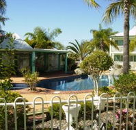 Reef Adventureland Motor Inn - Tourism Cairns