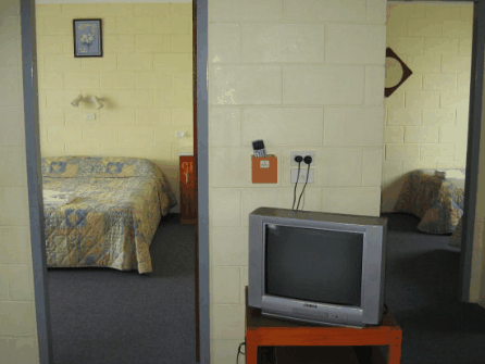 Mersey Bluff Lodge - Tourism Cairns 1