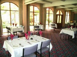 Sandors Motor Inn - Tourism Cairns 3