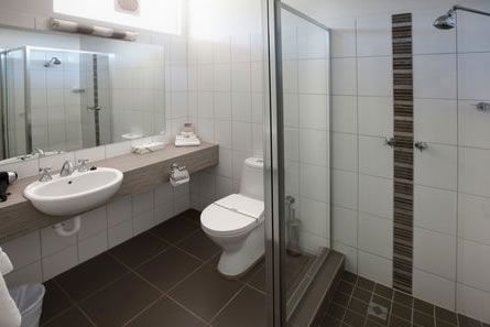 Sandors Motor Inn - Tourism Cairns 4