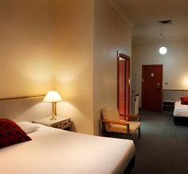 Monte Pio Motor Inn - Tourism Cairns 3
