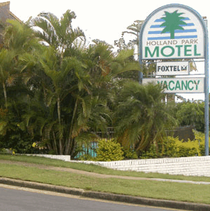 Holland Park Motel - Tourism Cairns 0