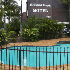 Holland Park Motel - Tourism Cairns 1
