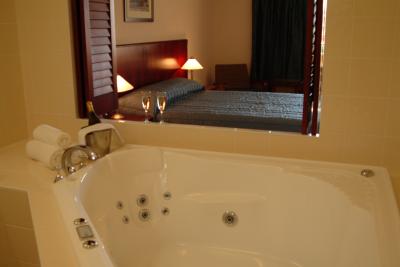 Coffee House Luxury Apartments - Tourism Cairns 2