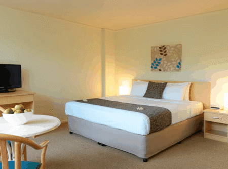 Newport Mirage - Tourism Cairns 3