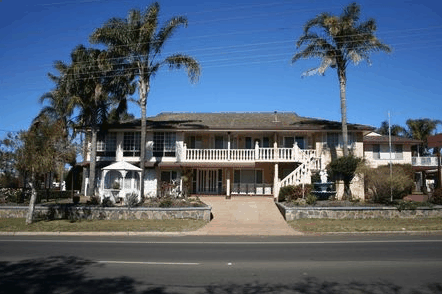 Clifford Park Holiday Motor Inn - Tourism Cairns